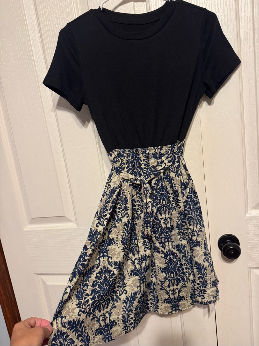 Cupshe Black Top with Navy Floral Print Mini Dress